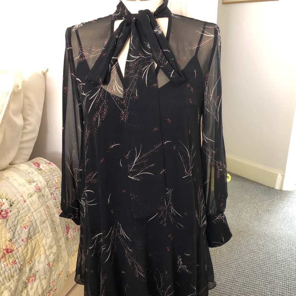 🛍️BNWOT Chelsea 28 Dress - Picture 2 of 6